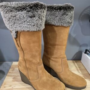 Timberland Leather Womens Wedge Boots With Faux Fur Trim
